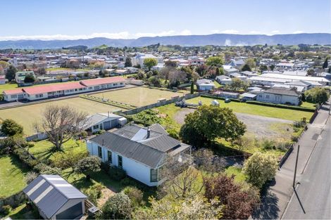 Photo of property in 36 Swinburn Street, Dannevirke, 4930