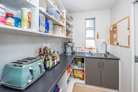 Photo of property in 19 Shalimar Place, Huntington, Hamilton, 3210