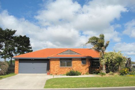 Photo of property in 23 Maesbury Close, Papamoa Beach, Papamoa, 3118