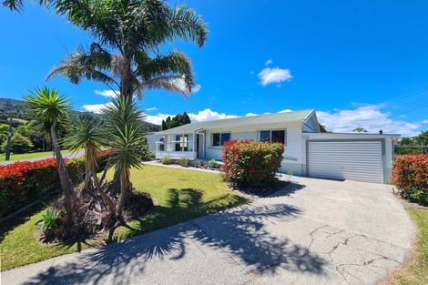Photo of property in 70 Edward Street, Coromandel, 3506