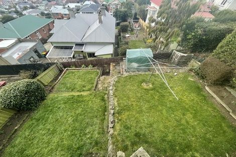 Photo of property in 35 Cole Street, Caversham, Dunedin, 9012