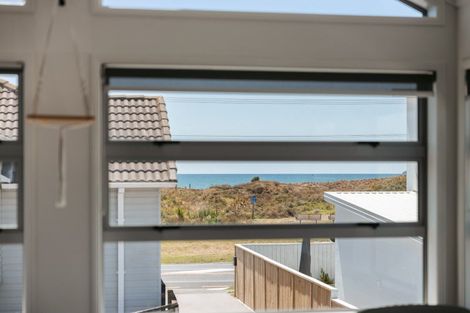 Photo of property in 650b Papamoa Beach Road, Papamoa Beach, Papamoa, 3118