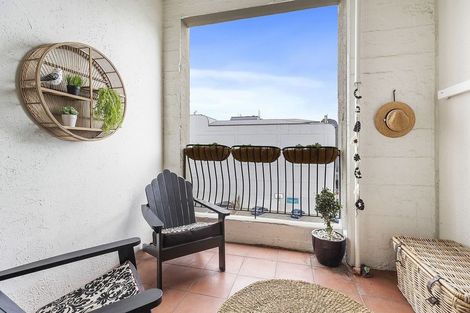 Photo of property in Tennyson Apartments, 13/25 Tennyson Street, Te Aro, Wellington, 6011