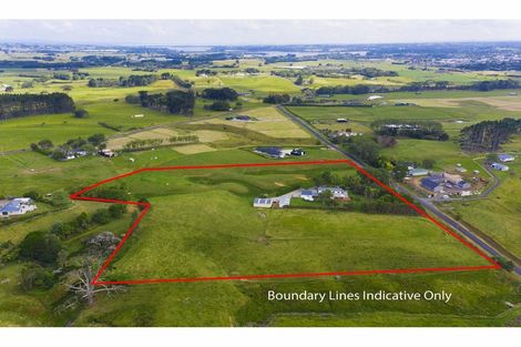 Photo of property in 42 Codlin Road, Waiuku, 2683