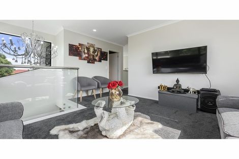 Photo of property in 127a Puhinui Road, Papatoetoe, Auckland, 2104