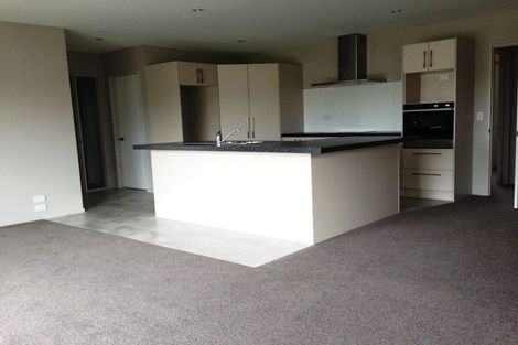 Photo of property in 17 Ashboult Street, Halswell, Christchurch, 8025