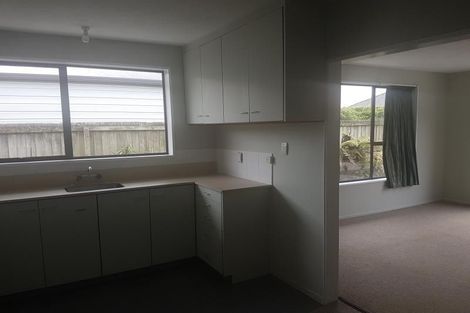 Photo of property in 2/63 Waratah Street, Avondale, Christchurch, 8061