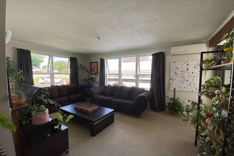 Photo of property in 27 May Road, Wesley, Auckland, 1041