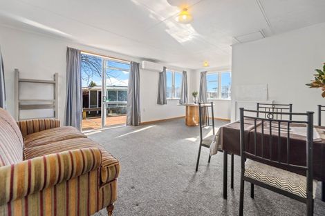 Photo of property in 15 Te Rangitautahanga Road, Turangi, 3334