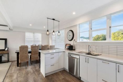 Photo of property in 15a Freemans Road, Otaki, 5512