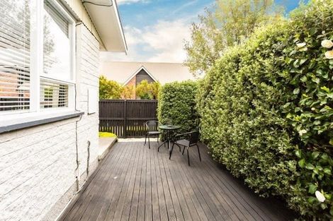 Photo of property in 1/15a Bennett Street, St Albans, Christchurch, 8052