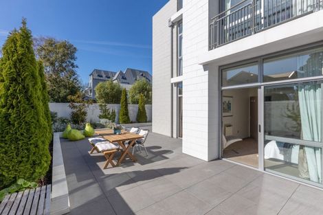 Photo of property in 4/41 Cambridge Terrace, Christchurch Central, Christchurch, 8013