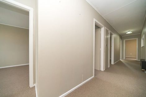 Photo of property in 57 Tararua Terrace, Cloverlea, Palmerston North, 4412