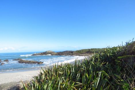 Photo of property in 109 Beach Road, Charleston, Cape Foulwind, 7892