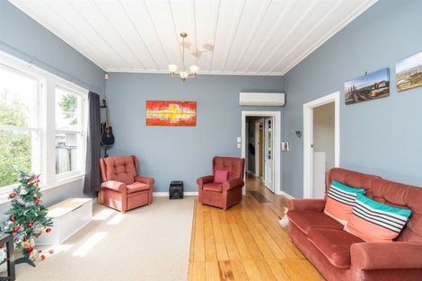 Photo of property in 1a Mahana Road, St Andrews, Hamilton, 3200