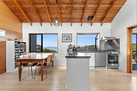 Photo of property in 29 Grand View Road, Leigh, 0985