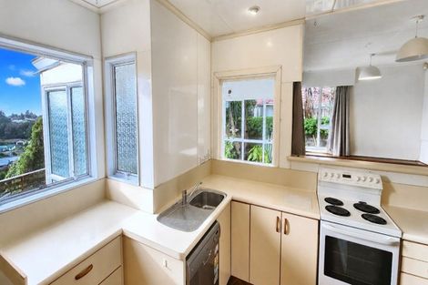 Photo of property in 32 Davies Road, Hurdon, New Plymouth, 4310