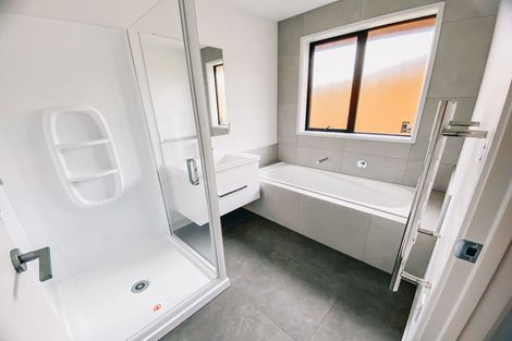 Photo of property in 14 Bathurst Crescent, Pokeno, 2402