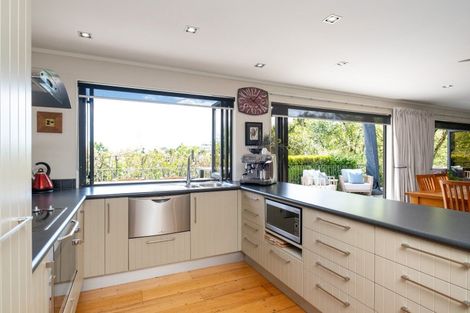 Photo of property in 5 Keith Sands Grove, Havelock North, 4130