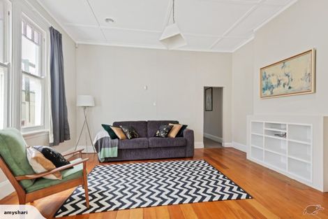 Photo of property in 119 Apu Crescent, Lyall Bay, Wellington, 6022