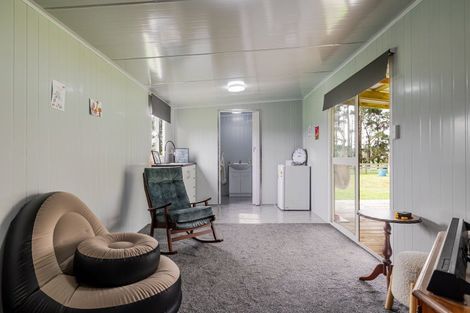 Photo of property in 1074 Tennent Drive, Linton, Palmerston North, 4472