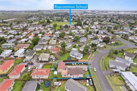 Photo of property in 25 Dungarvon Place, Clendon Park, Auckland, 2103