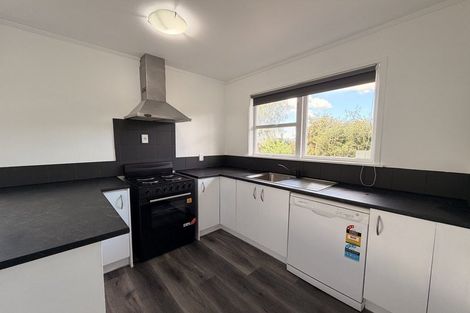 Photo of property in 27 Island View Road, Western Heights, Rotorua, 3015