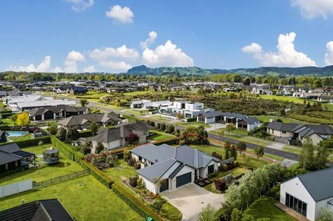 Photo of property in 53 Baxter Michael Crescent, Cambridge, 3434