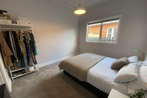 Photo of property in 8 Pari Tai Way, Houghton Bay, Wellington, 6023