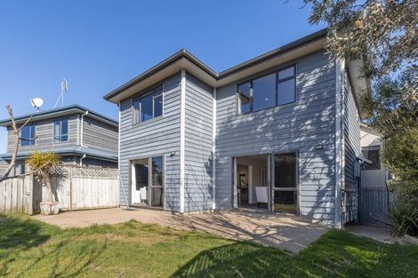 Photo of property in 2b Observatory Close, Whitby, Porirua, 5024