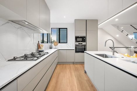 Photo of property in 13b Dominion Street, Takapuna, Auckland, 0622