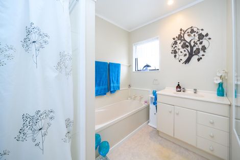 Photo of property in 2 Belvedere Crescent, Takaro, Palmerston North, 4412