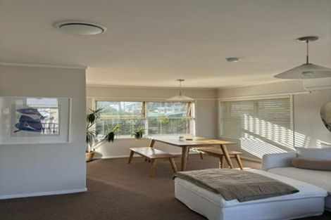 Photo of property in 1/21 Quebec Road, Milford, Auckland, 0620