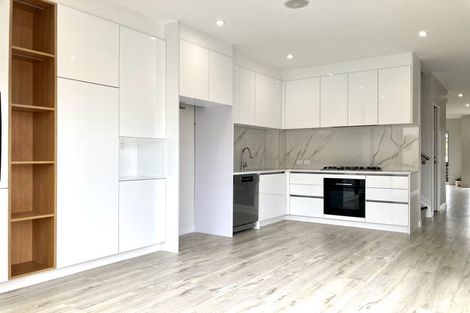 Photo of property in 32 Pilot Drive, Hobsonville, Auckland, 0616