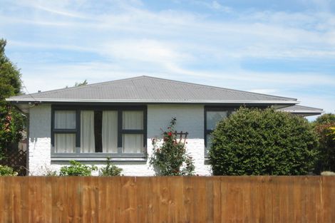 Photo of property in 52 Wingate Street, Redwood, Christchurch, 8051