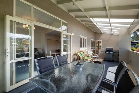 Photo of property in 38 Saddleback Rise, Murrays Bay, Auckland, 0630