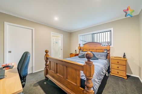 Photo of property in 6 Jack Vaughan Grove, Wainuiomata, Lower Hutt, 5014