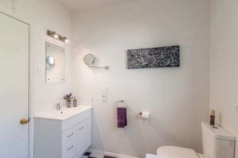 Photo of property in 169 Broderick Road, Johnsonville, Wellington, 6037