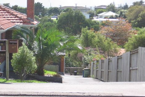 Photo of property in 32a Evans Road, Glen Eden, Auckland, 0602