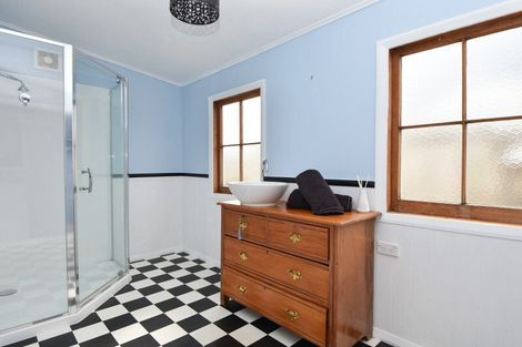 Photo of property in 62 Kent Street, Carterton, 5713