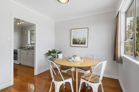 Photo of property in 202 Rangatira Road, Beach Haven, Auckland, 0626