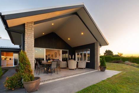 Photo of property in 33 Lee Road, Burbush, Hamilton, 3289