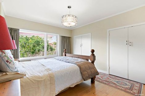 Photo of property in 15a Matata Street, Blockhouse Bay, Auckland, 0600