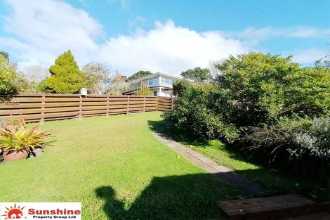 Photo of property in 29 Galaxy Drive, Mairangi Bay, Auckland, 0630