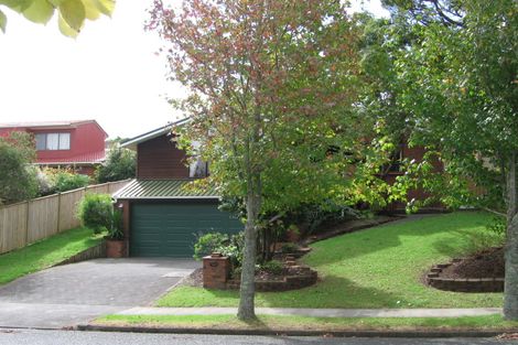 Photo of property in 9 Palmyra Way, Half Moon Bay, Auckland, 2012