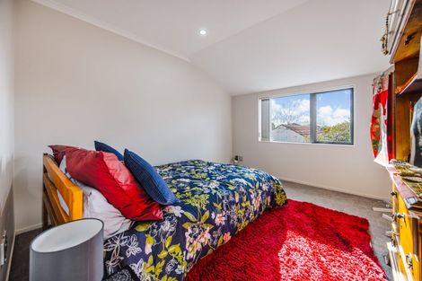 Photo of property in 42d Marr Road, Manurewa, Auckland, 2102