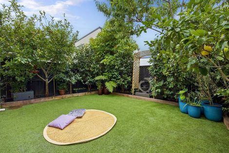 Photo of property in 21 Grey Warbler Road, Hobsonville, Auckland, 0616