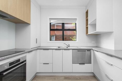 Photo of property in 2/27 Seddon Road, Frankton, Hamilton, 3204