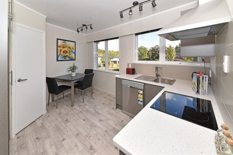 Photo of property in 1/46 Scenic Drive, Manurewa, Auckland, 2102