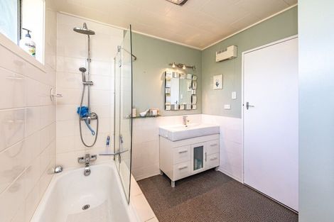 Photo of property in 3/54 Fitzherbert Avenue, Tawhero, Wanganui, 4501